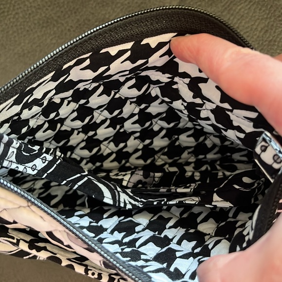 Vera Bradley midnight paisley little crossbody and coin case - Picture 8 of 10